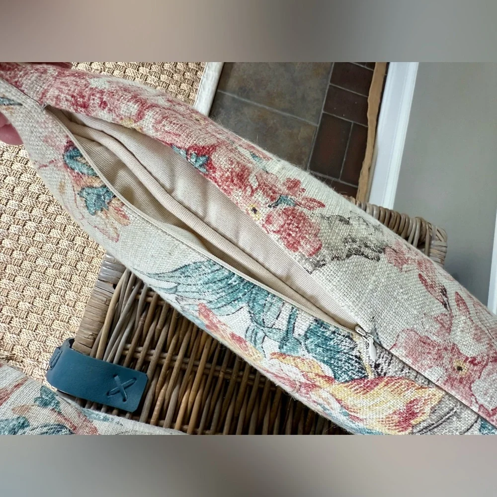 Set of 2 Tropical Lumbar Pillow Covers / 12” x 21”